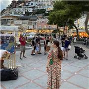 Studentessa universitaria offre doposcuola per scuole medie e superiori